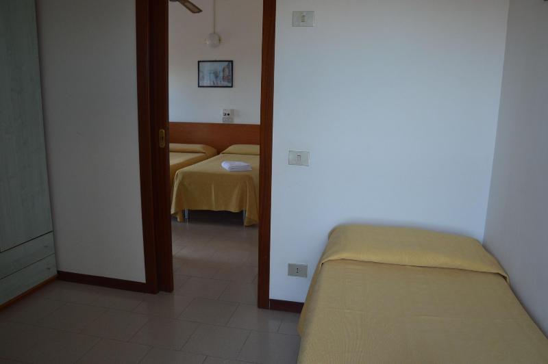 Hotel Caesar Pesaro Ngoại thất bức ảnh