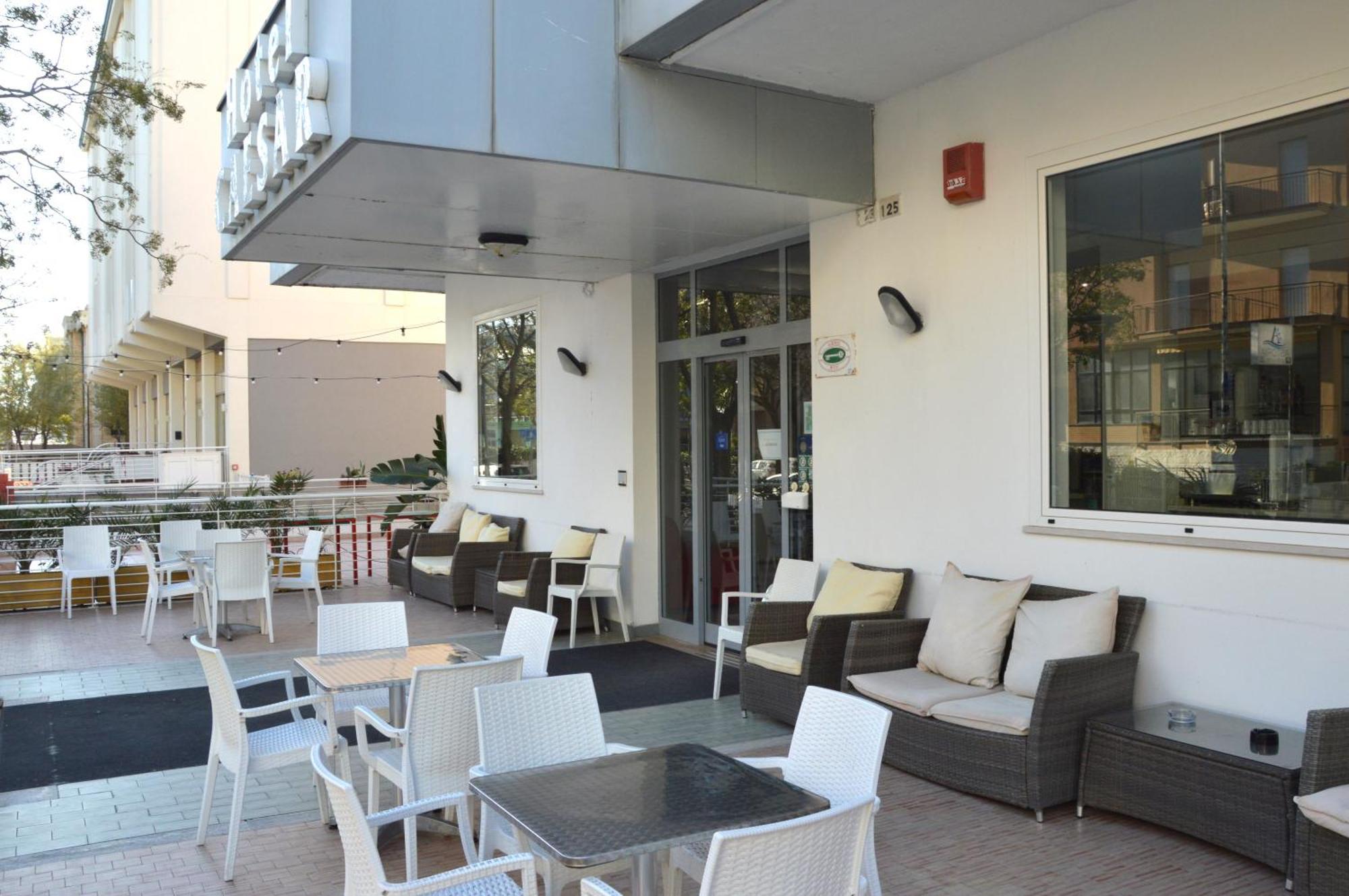 Hotel Caesar Pesaro Ngoại thất bức ảnh
